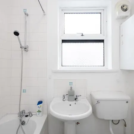 Old Trafford Modern 3 Bedroom House Manchester Exterior photo